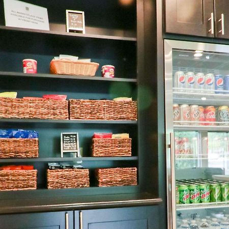 谢尔本-伯灵顿凯艺酒店 外观 照片